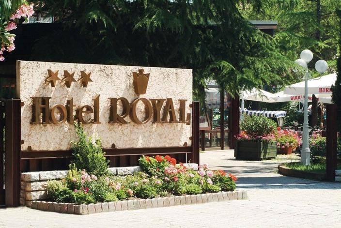Hotel Royal Garda  Buitenkant foto